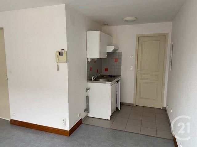 Appartement F1 à louer - 1 pièce - 19.03 m2 - VERDUN - 55 - LORRAINE - Century 21 L'Immobilière Saint Paul