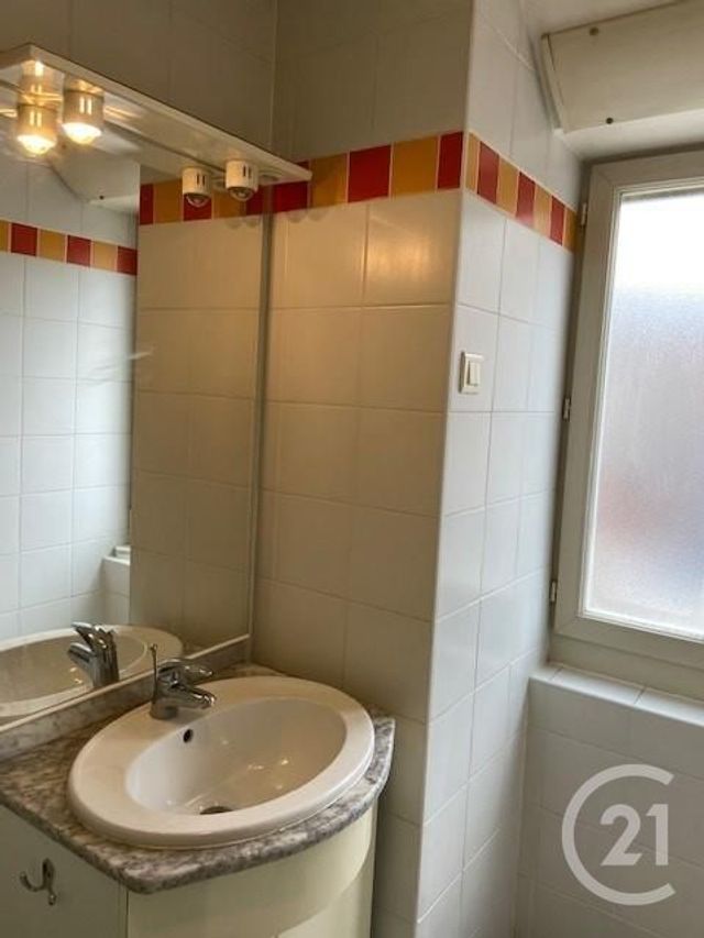 Appartement F1 à louer - 1 pièce - 19.03 m2 - VERDUN - 55 - LORRAINE - Century 21 L'Immobilière Saint Paul