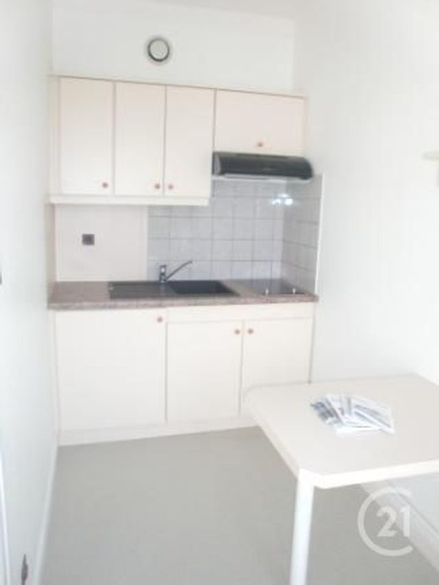 Appartement F2 à louer - 2 pièces - 40.86 m2 - VERDUN - 55 - LORRAINE - Century 21 L'Immobilière Saint Paul