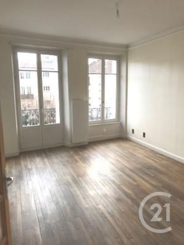 Appartement F2 à louer - 2 pièces - 40.86 m2 - VERDUN - 55 - LORRAINE - Century 21 L'Immobilière Saint Paul