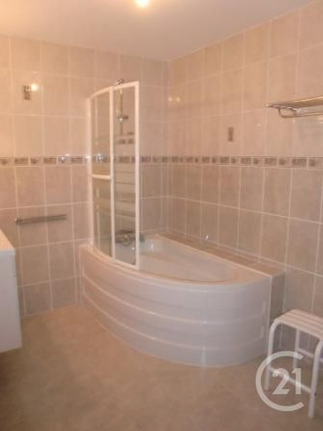 Appartement F4 à louer - 4 pièces - 112.47 m2 - RUPT EN WOEVRE - 55 - LORRAINE - Century 21 L'Immobilière Saint Paul