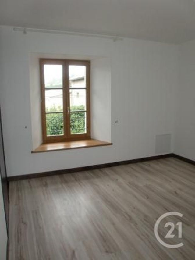 Appartement F4 à louer - 4 pièces - 112.47 m2 - RUPT EN WOEVRE - 55 - LORRAINE - Century 21 L'Immobilière Saint Paul