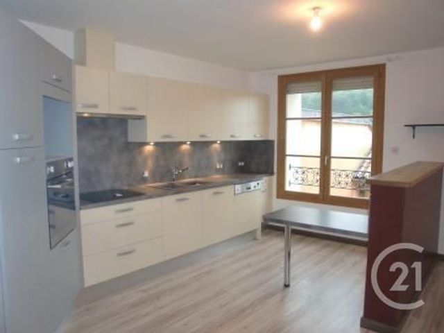 Appartement F4 à louer - 4 pièces - 112.47 m2 - RUPT EN WOEVRE - 55 - LORRAINE - Century 21 L'Immobilière Saint Paul