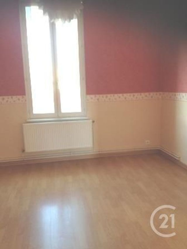 Appartement F3 à louer - 3 pièces - 57.0 m2 - VERDUN - 55 - LORRAINE - Century 21 L'Immobilière Saint Paul