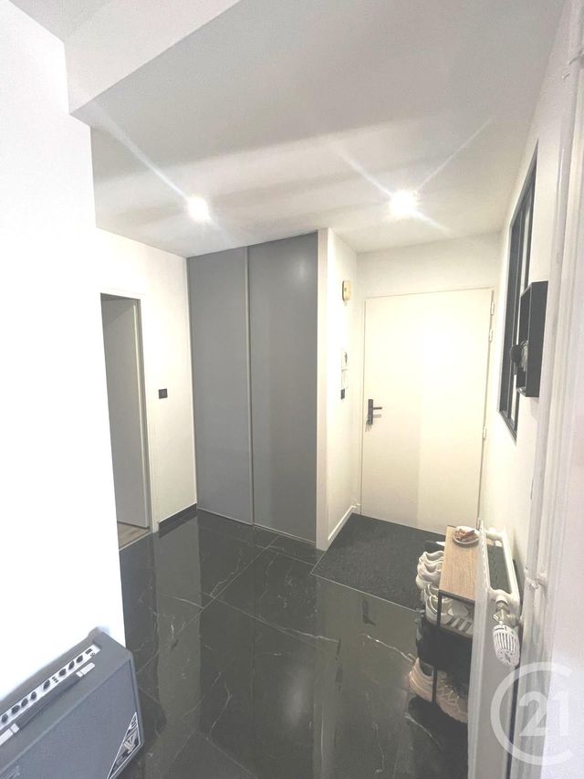 Appartement F2 à louer - 2 pièces - 66.0 m2 - VERDUN - 55 - LORRAINE - Century 21 L'Immobilière Saint Paul