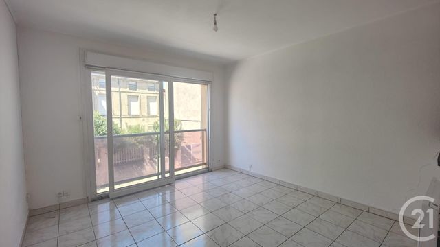 Appartement à vendre - 2 pièces - 37.4 m2 - VERDUN - 55 - LORRAINE - Century 21 L'Immobilière Saint Paul