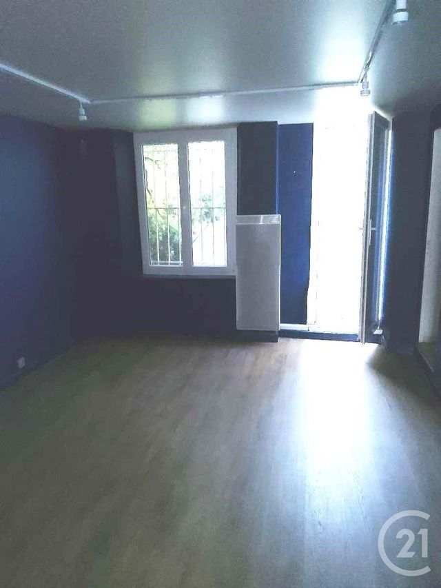 Appartement Local à louer - 3 pièces - 88.0 m2 - VERDUN - 55 - LORRAINE - Century 21 L'Immobilière Saint Paul