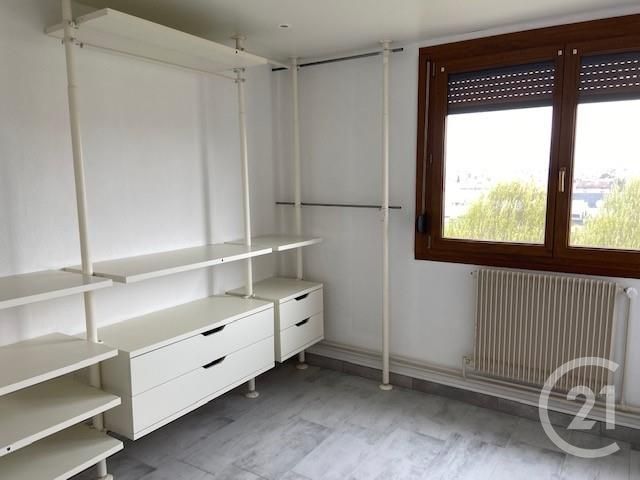 Appartement F4 à louer - 4 pièces - 90.36 m2 - BELLEVILLE SUR MEUSE - 55 - LORRAINE - Century 21 L'Immobilière Saint Paul