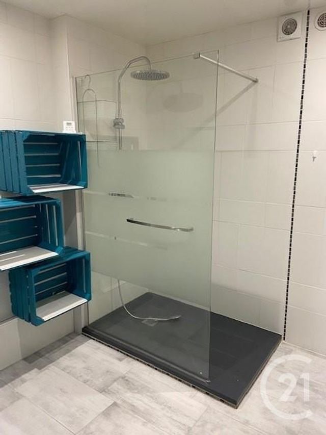 Appartement F4 à louer - 4 pièces - 90.36 m2 - BELLEVILLE SUR MEUSE - 55 - LORRAINE - Century 21 L'Immobilière Saint Paul