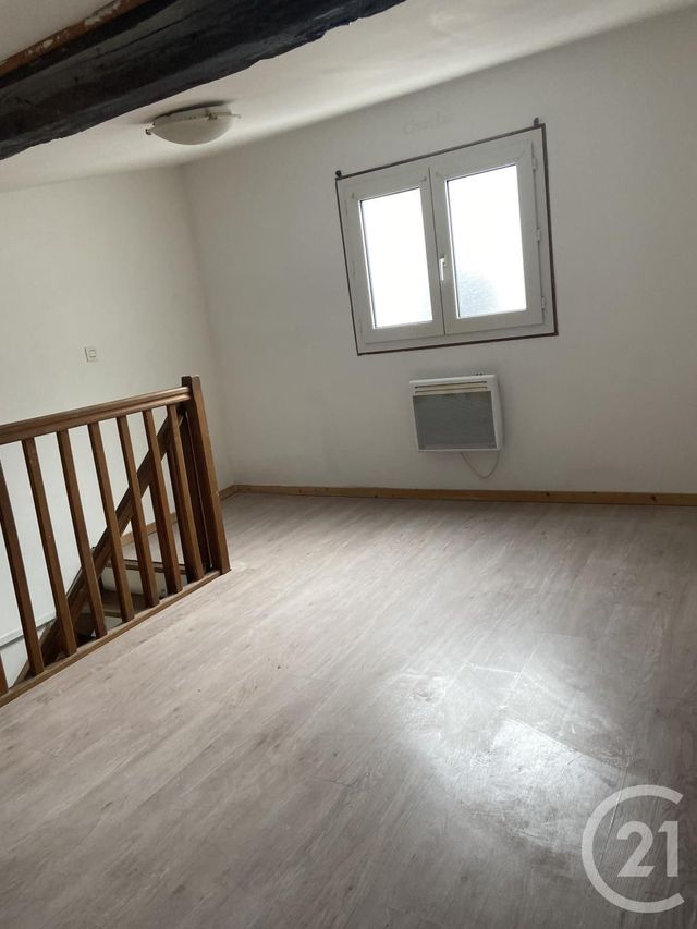 Appartement F2 à louer - 2 pièces - 47.86 m2 - VERDUN - 55 - LORRAINE - Century 21 L'Immobilière Saint Paul