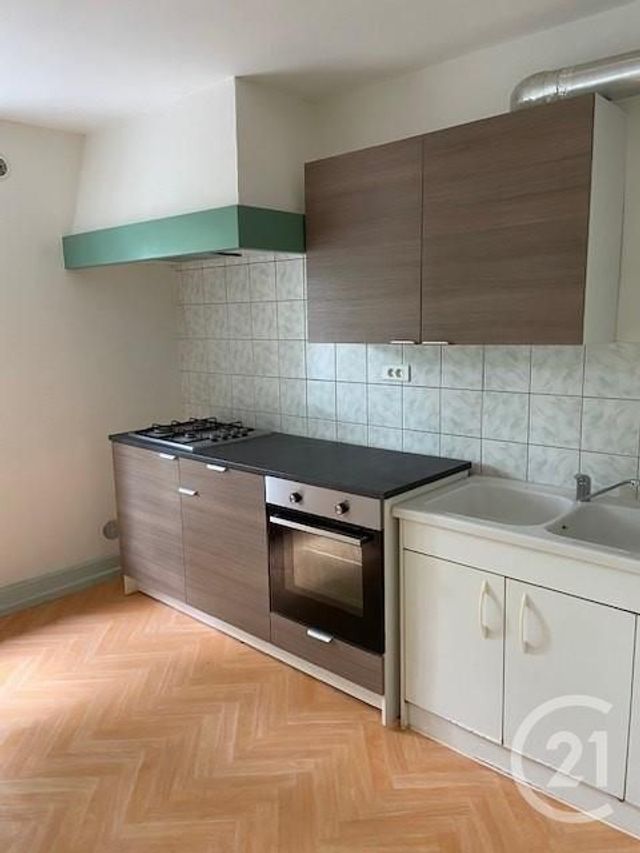 Appartement F2 à louer - 2 pièces - 53.72 m2 - VERDUN - 55 - LORRAINE - Century 21 L'Immobilière Saint Paul