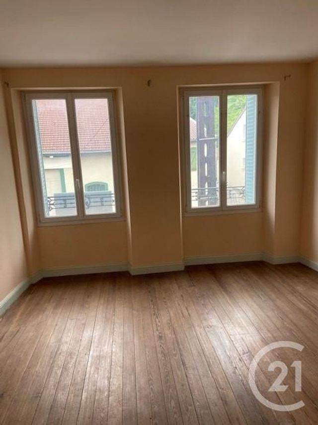 Appartement F2 à louer - 2 pièces - 53.72 m2 - VERDUN - 55 - LORRAINE - Century 21 L'Immobilière Saint Paul