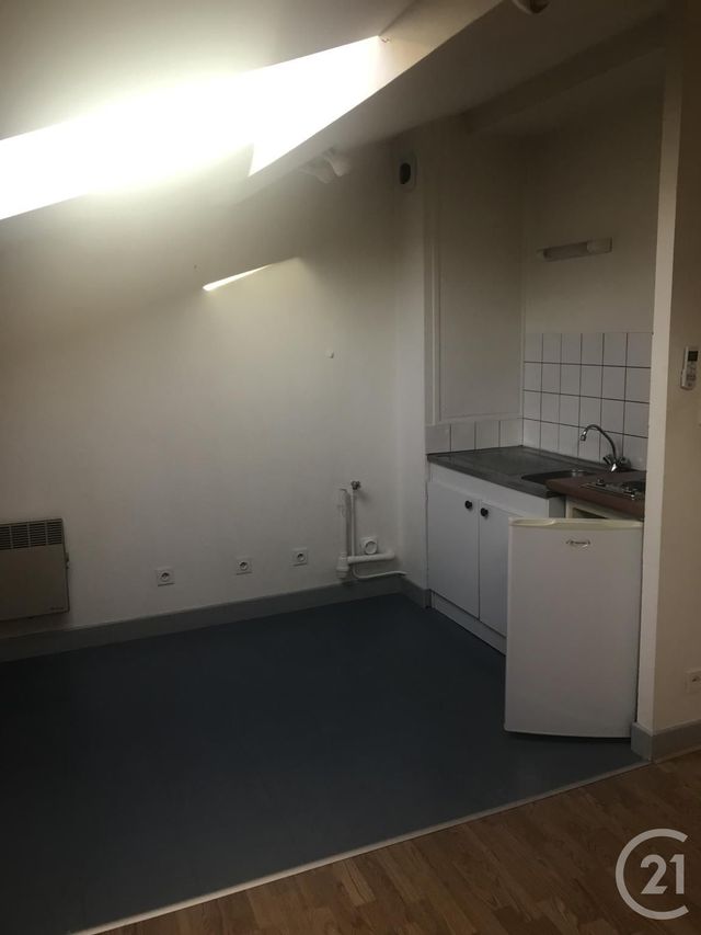 Afficher la photo en grand Studio à louer - 1 pièce - 44.0 m2 - VERDUN - 55 - LORRAINE - Century 21 L'Immobilière Saint Paul