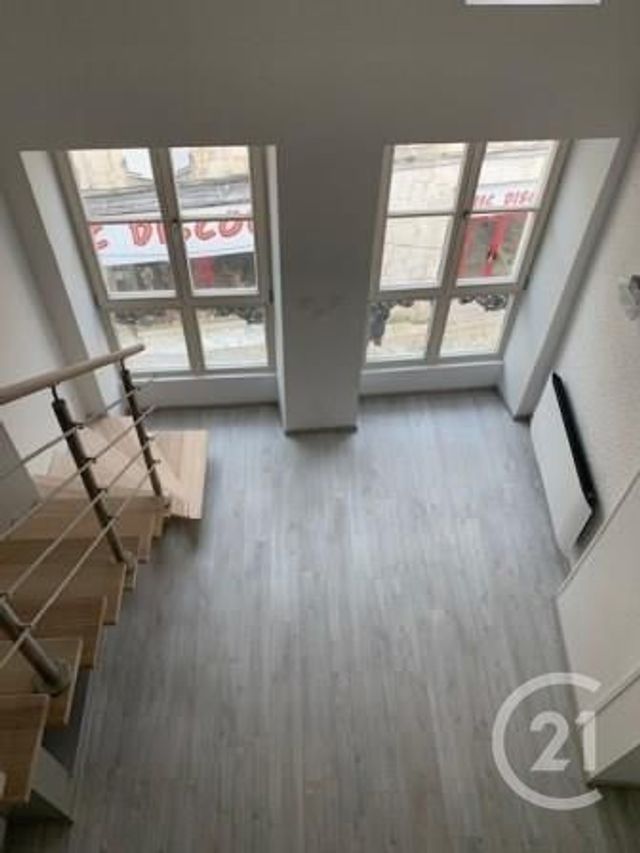 Afficher la photo en grand Appartement F3 à louer - 3 pièces - 58.7 m2 - VERDUN - 55 - LORRAINE - Century 21 L'Immobilière Saint Paul