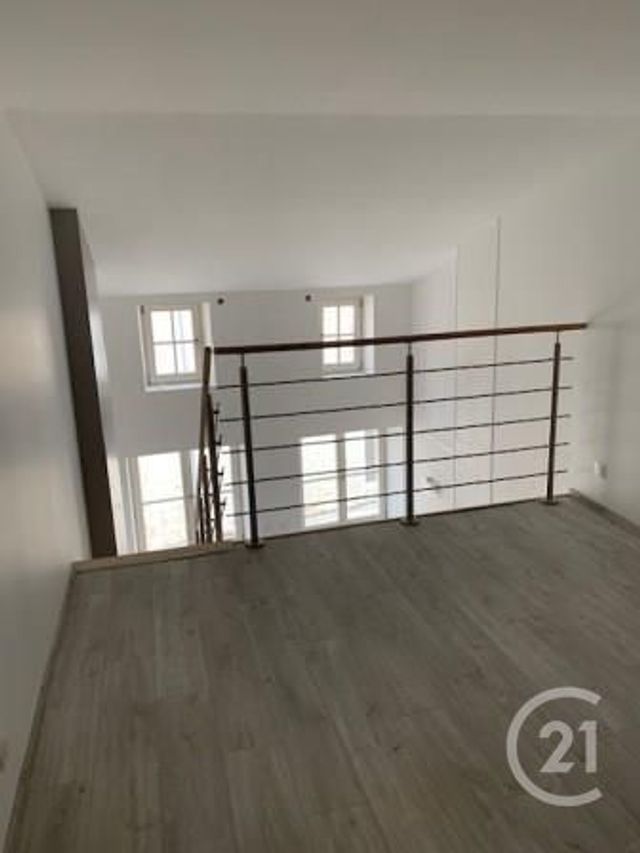 Afficher la photo en grand Appartement F3 à louer - 3 pièces - 58.7 m2 - VERDUN - 55 - LORRAINE - Century 21 L'Immobilière Saint Paul