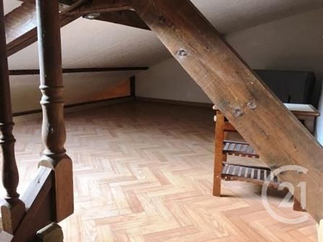 Appartement F1 à louer - 1 pièce - 34.4 m2 - VERDUN - 55 - LORRAINE - Century 21 L'Immobilière Saint Paul Appartement F1 à louer - 1 pièce - 34.4 m2 - VERDUN - 55 - LORRAINE - Century 21 L'Immobilière Saint Paul