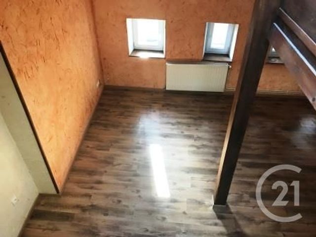 Appartement F1 à louer - 1 pièce - 34.4 m2 - VERDUN - 55 - LORRAINE - Century 21 L'Immobilière Saint Paul Appartement F1 à louer - 1 pièce - 34.4 m2 - VERDUN - 55 - LORRAINE - Century 21 L'Immobilière Saint Paul