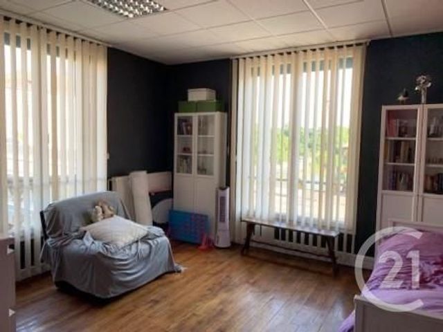 Afficher la photo en grand appartement à louer - 3 pièces - 129.0 m2 - VARENNES EN ARGONNE - 55 - LORRAINE - Century 21 L'Immobilière Saint Paul