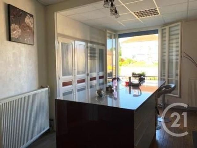 Afficher la photo en grand appartement à louer - 3 pièces - 129.0 m2 - VARENNES EN ARGONNE - 55 - LORRAINE - Century 21 L'Immobilière Saint Paul