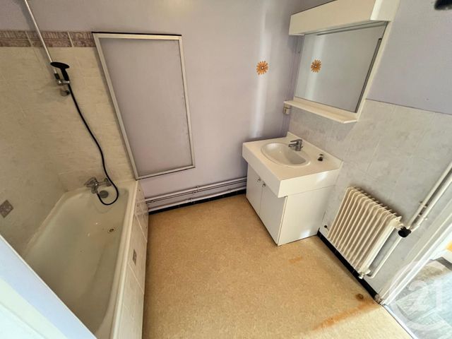 Appartement à vendre - 4 pièces - 76.0 m2 - BELLEVILLE SUR MEUSE - 55 - LORRAINE - Century 21 L'Immobilière Saint Paul
