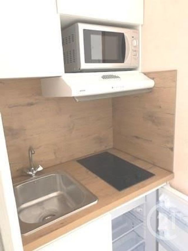 Studio à louer - 1 pièce - 12.0 m2 - VERDUN - 55 - LORRAINE - Century 21 L'Immobilière Saint Paul