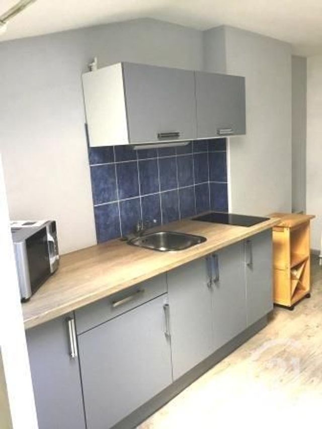 Appartement à louer - 2 pièces - 19.88 m2 - VERDUN - 55 - LORRAINE - Century 21 L'Immobilière Saint Paul
