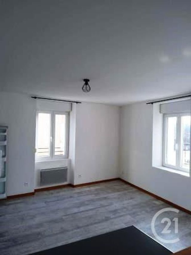 Appartement F4 à louer - 4 pièces - 112.34 m2 - SPINCOURT - 55 - LORRAINE - Century 21 L'Immobilière Saint Paul