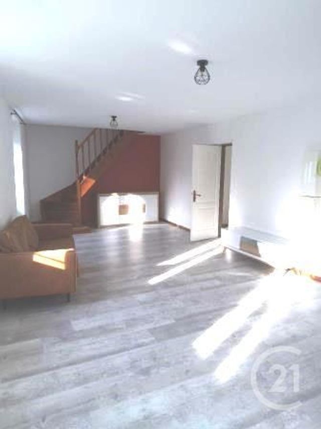 Appartement F4 à louer - 4 pièces - 112.34 m2 - SPINCOURT - 55 - LORRAINE - Century 21 L'Immobilière Saint Paul