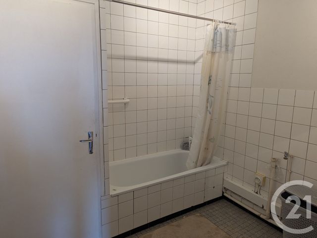 Afficher la photo en grand Appartement à vendre - 3 pièces - 72.35 m2 - BELLEVILLE SUR MEUSE - 55 - LORRAINE - Century 21 L'Immobilière Saint Paul