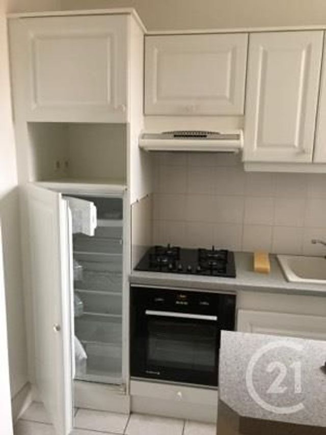 Appartement F3 à louer - 3 pièces - 74.05 m2 - VERDUN - 55 - LORRAINE - Century 21 L'Immobilière Saint Paul