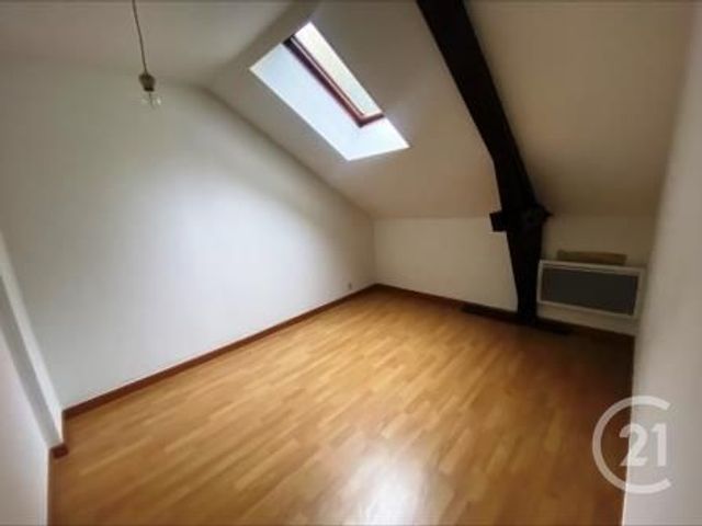 Appartement F4 à louer - 4 pièces - 94.05 m2 - DUN SUR MEUSE - 55 - LORRAINE - Century 21 L'Immobilière Saint Paul