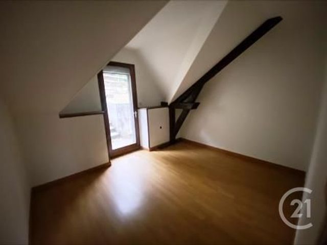 Appartement F4 à louer - 4 pièces - 94.05 m2 - DUN SUR MEUSE - 55 - LORRAINE - Century 21 L'Immobilière Saint Paul