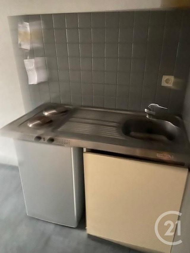 Appartement F1 à louer - 1 pièce - 12.5 m2 - VERDUN - 55 - LORRAINE - Century 21 L'Immobilière Saint Paul