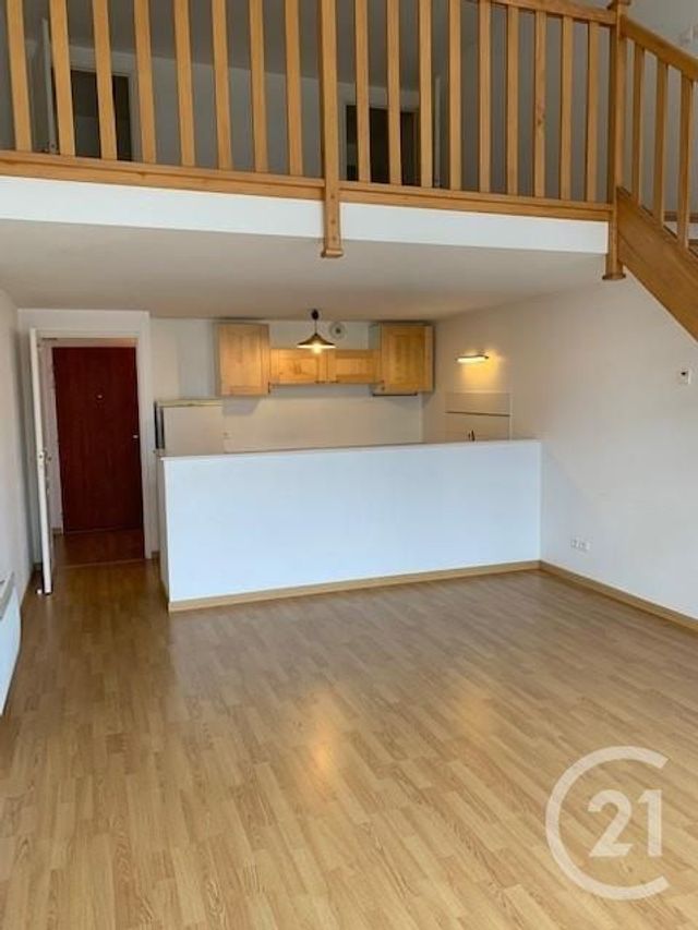 Appartement F2 à louer - 2 pièces - 57.34 m2 - VERDUN - 55 - LORRAINE - Century 21 L'Immobilière Saint Paul