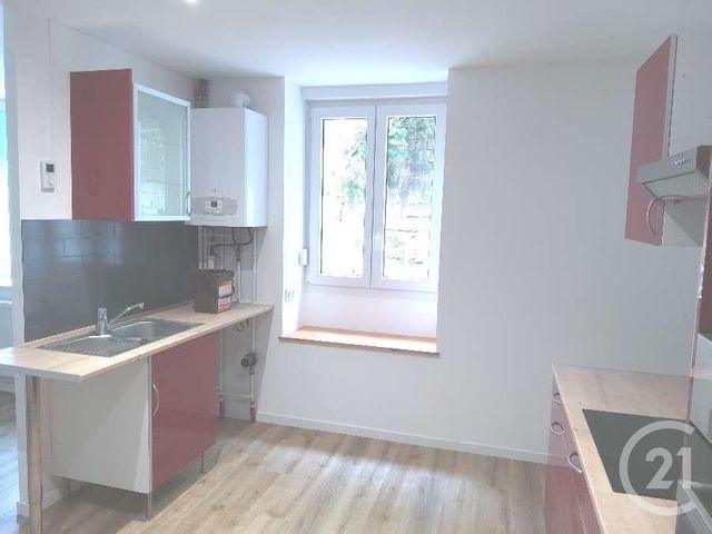 Appartement F2 à louer - 2 pièces - 54.0 m2 - VERDUN - 55 - LORRAINE - Century 21 L'Immobilière Saint Paul