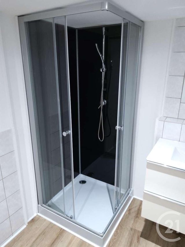 Appartement F2 à louer - 2 pièces - 54.0 m2 - VERDUN - 55 - LORRAINE - Century 21 L'Immobilière Saint Paul