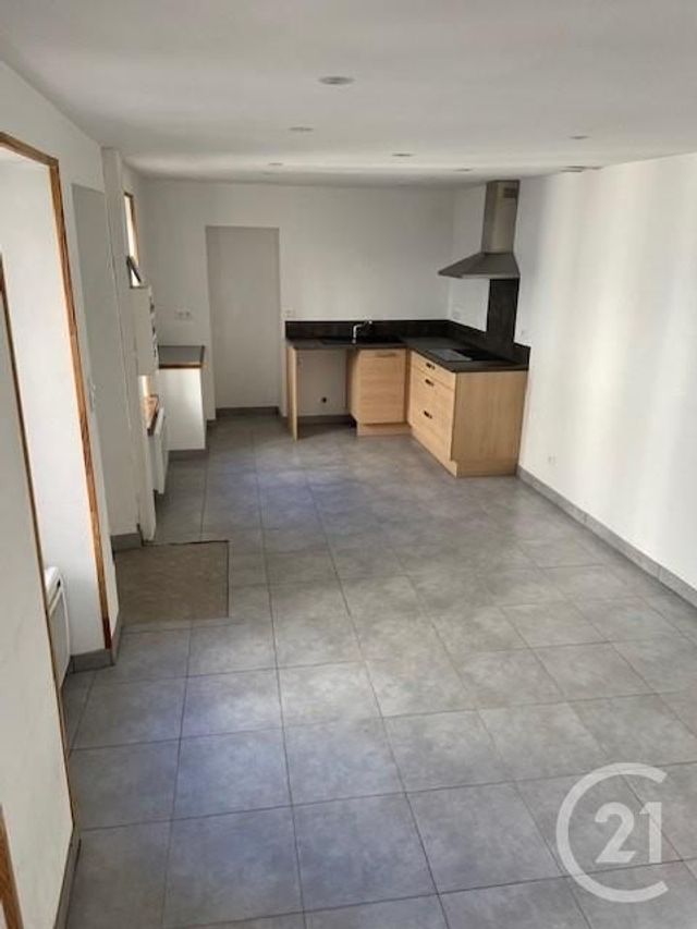 Appartement F2 à louer - 2 pièces - 42.22 m2 - VERDUN - 55 - LORRAINE - Century 21 L'Immobilière Saint Paul