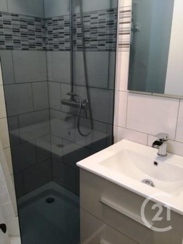 Appartement F2 à louer - 2 pièces - 42.62 m2 - VERDUN - 55 - LORRAINE - Century 21 L'Immobilière Saint Paul